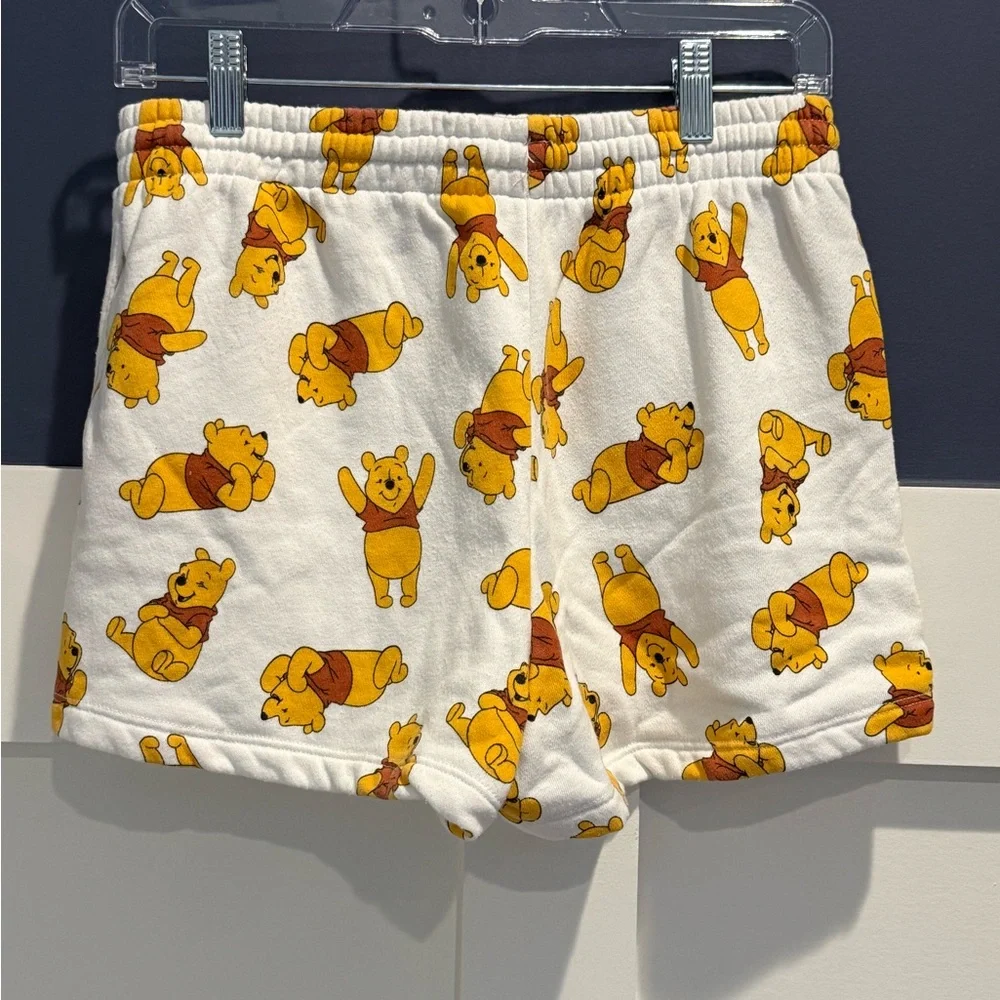 Disney Winnie the Pooh White fleece lined lounge shorts Size M - Picture 3 of 7
